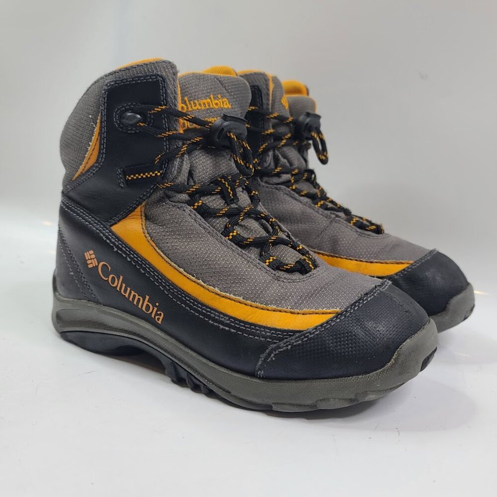 Columbia Boy's Black Yellow Winter Trek BY1270-010 Casual Snow Boots Size 4 - Picture 3 of 7